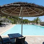 Готель Marina Di Santa Giulia Порто-Веккіо