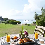 Marina Di Santa Giulia 3*