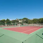 Готель Marina Di Santa Giulia