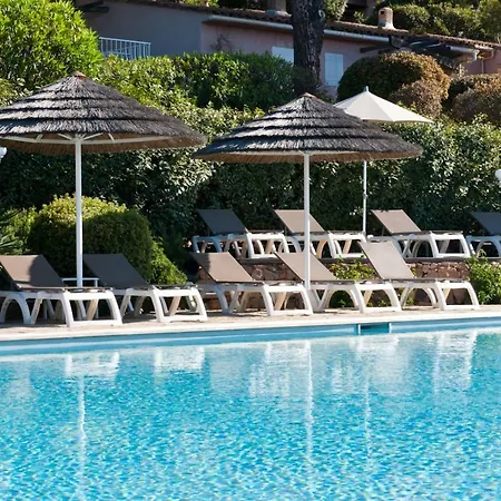 Marina Di Santa Giulia Hotell 3*