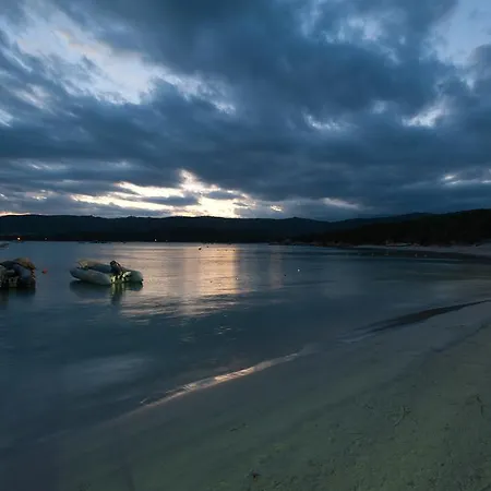 Marina Di Santa Giulia Отель Порто-Веккьо