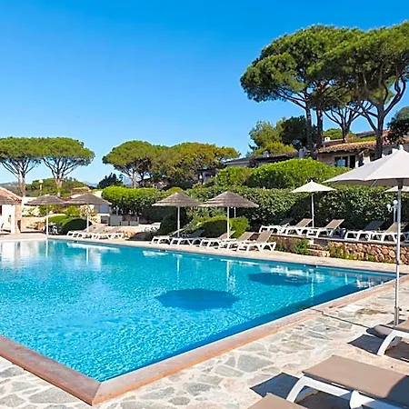 Hotel Marina Di Santa Giulia 3*