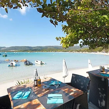 Marina Di Santa Giulia Hotel 3*