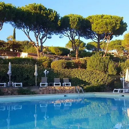 Hotel Marina Di Santa Giulia 3*
