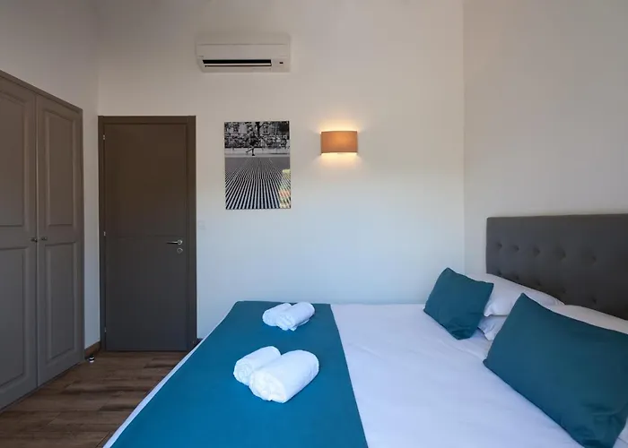 Marina Di Santa Giulia 3* Порто-Веккьо