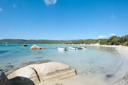 Marina Di Santa Giulia Отель 3*